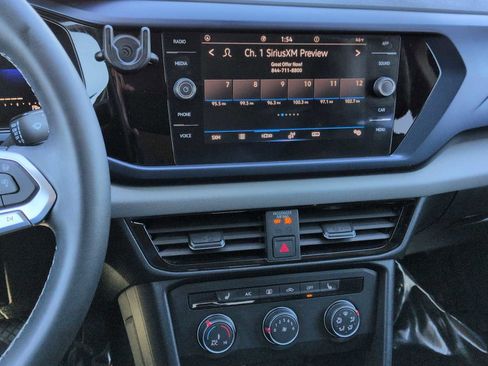 Used 2022 Volkswagen Taos SE w/ IQ.Drive SE Package image 28