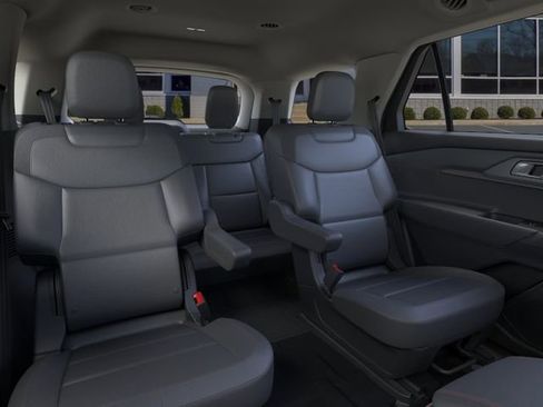 New 2026 Ford Explorer Active AWD/4WD image 12