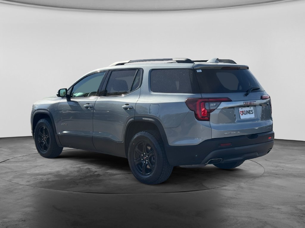 Used 2023 GMC Acadia AT4 w/ Technology Package AWD/4WD image 7