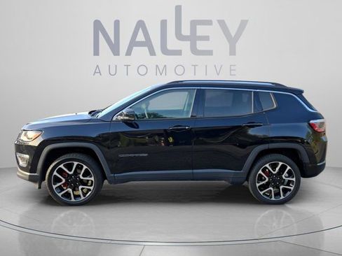 Used 2017 Jeep Compass Limited AWD/4WD image 2