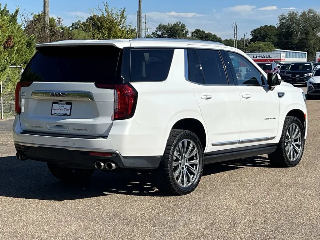 Used 2022 GMC Yukon Denali AWD/4WD image 7
