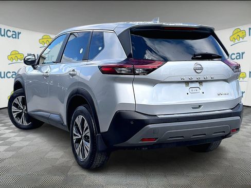 Certified 2023 Nissan Rogue SV image 4