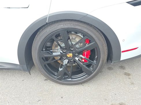 Used 2023 Porsche Taycan 4S image 11