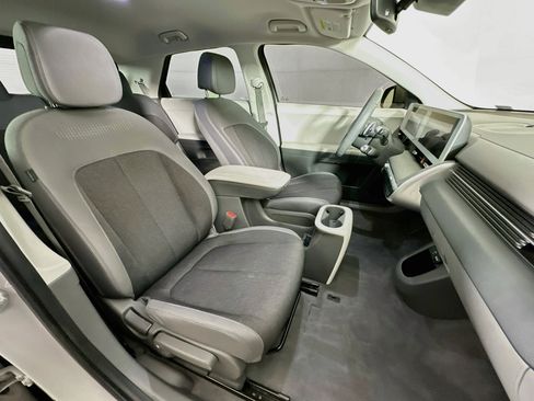 Used 2024 Hyundai Ioniq 5 SEL RWD image 31