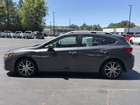 Used 2018 Subaru Impreza 2.0i Limited AWD/4WD image 4