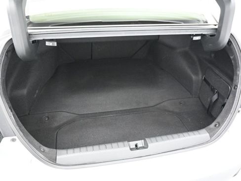 Used 2019 Honda Clarity Plug-In Hybrid image 23