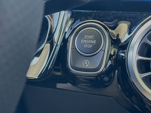 New 2025 Mercedes-Benz GLA 35 AMG 4MATIC image 19