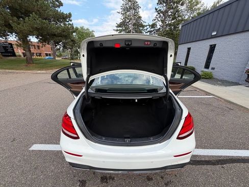 Used 2017 Mercedes-Benz E 300 4MATIC image 49