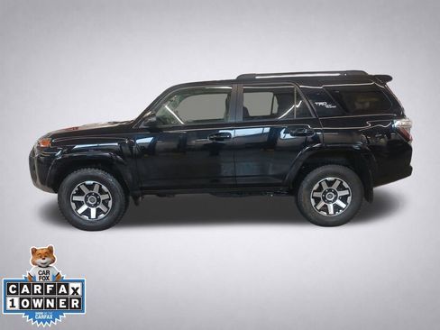 Used 2024 Toyota 4Runner TRD Off-Road Premium w/ Moonroof Package AWD/4WD image 7