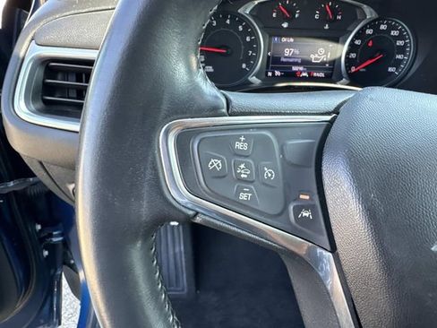 Used 2020 Chevrolet Equinox LT FWD image 28