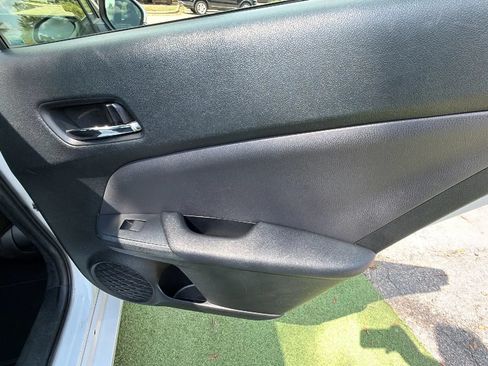 Used 2021 Toyota Prius LE AWD/4WD image 20
