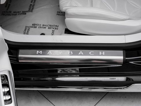 Used 2026 Mercedes-Benz Maybach SL 680 image 41