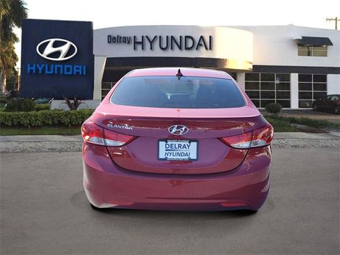 Used 2013 Hyundai Elantra GLS w/ Preferred Pkg image 5