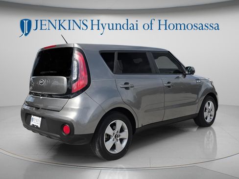 Used 2019 Kia Soul w/ Convenience Package FWD image 5