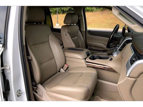 Used 2020 GMC Yukon SLT w/ Open Road Package AWD/4WD image 7