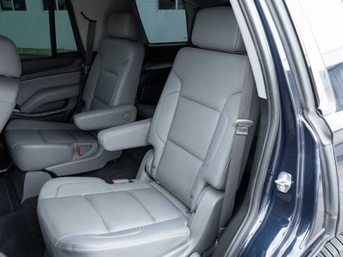 Used 2020 Chevrolet Tahoe LT w/ Luxury Package image 14