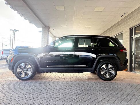 Used 2024 Jeep Grand Cherokee Limited 4xe AWD/4WD image 6