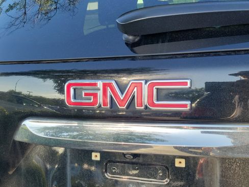 Used 2019 GMC Terrain Denali w/ Advanced Safety Package FWD image 23