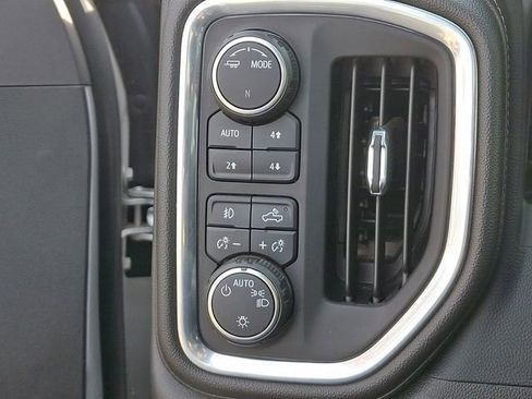 Used 2022 Chevrolet Silverado 1500 RST w/ Z71 Off-Road Package image 35