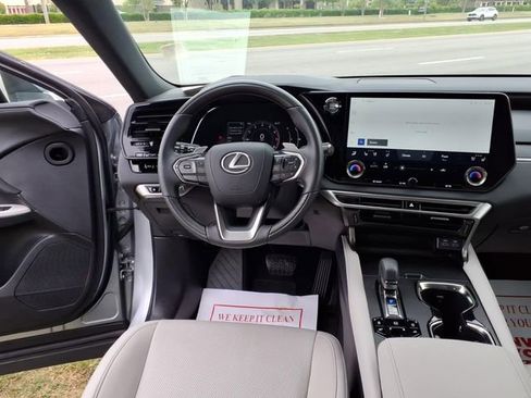 Used 2024 Lexus RX 350 Premium w/ Accessory Package (Z1) AWD/4WD image 12