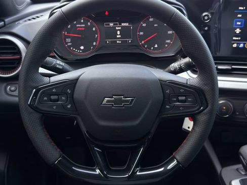 New 2026 Chevrolet Trax RS w/ Sunroof Package FWD image 12