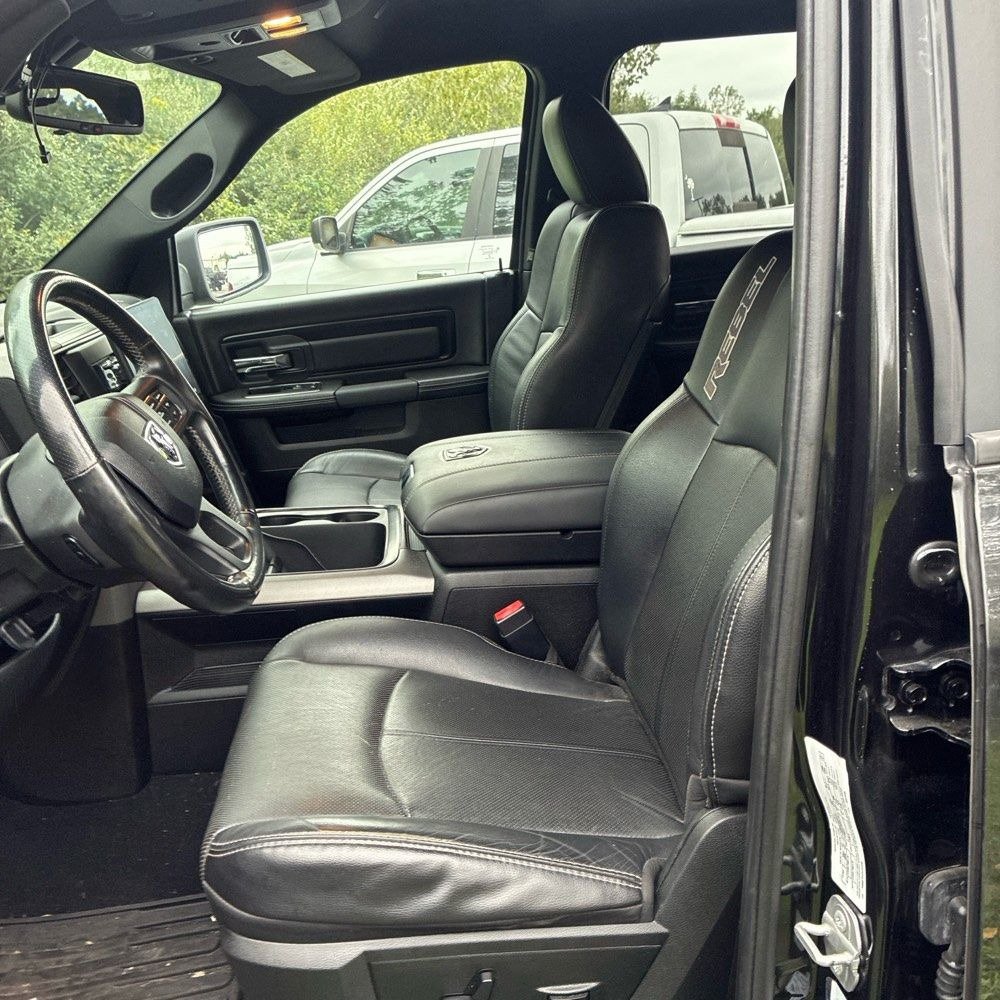 Used 2018 RAM 1500 Rebel w/ Luxury Group AWD/4WD image 5
