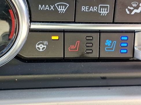 Used 2024 Ford Expedition Max Limited image 28