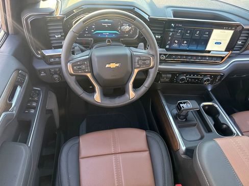 New 2026 Chevrolet Silverado 1500 High Country w/ High Country Premium Package image 14