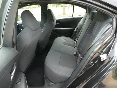 Used 2020 Toyota Corolla SE FWD image 23