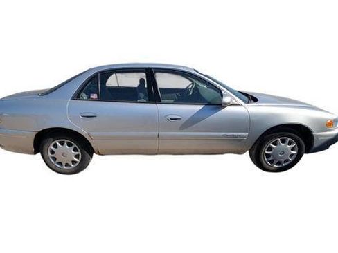 Used 2001 Buick Century Custom w/ Premium Pkg FWD image 7