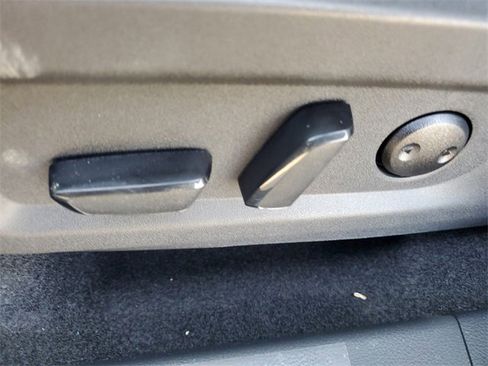 New 2025 Nissan Murano SL image 7