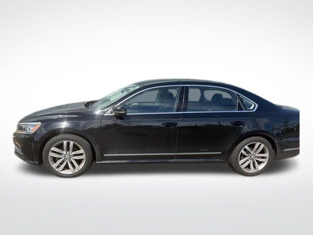 Used 2016 Volkswagen Passat 1.8T SEL Premium FWD image 17