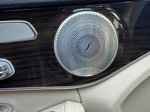 Used 2019 Mercedes-Benz C 300 4MATIC Sedan image 20