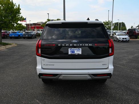 Used 2025 Ford Expedition Max Platinum AWD/4WD image 6