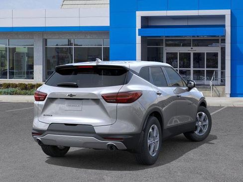 New 2025 Chevrolet Blazer LT w/ Driver Confidence Package image 4