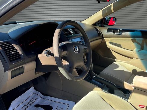 Used 2004 Honda Accord LX image 16