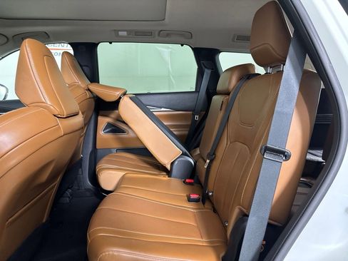 Used 2023 INFINITI QX60 Sensory w/ Vision Package AWD/4WD image 24
