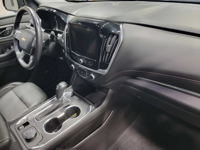 Used 2019 Chevrolet Traverse RS FWD image 17