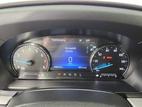 Used 2022 Ford Explorer XLT w/ Equipment Group 202A AWD/4WD image 24