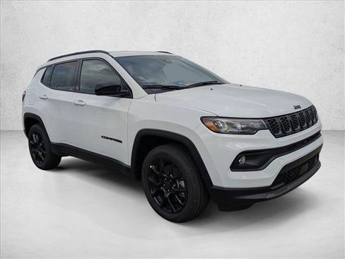 New 2026 Jeep Compass Latitude image 7