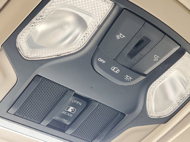 Used 2019 RAM 2500 Tradesman AWD/4WD image 23