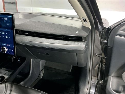 Used 2021 Ford Mustang Mach-E Premium image 19
