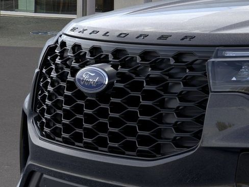 New 2026 Ford Explorer ST-Line image 17