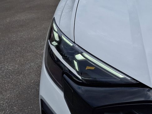 New 2026 Audi Q8 Prestige image 6