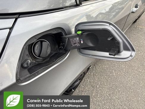 Used 2011 BMW M3 Convertible RWD image 10