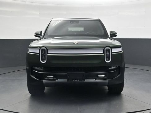 Used 2024 Rivian R1S Adventure AWD/4WD image 10