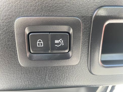 Used 2021 MAZDA CX-30 2.5 Turbo w/ Premium Package image 8