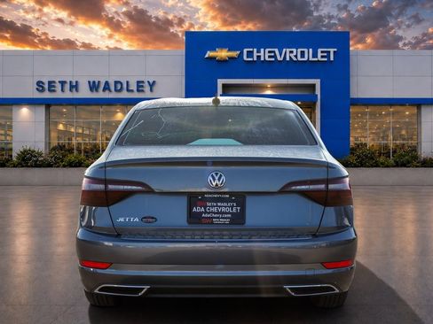 Used 2020 Volkswagen Jetta R-Line FWD image 10