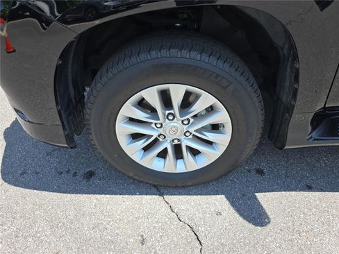 Used 2021 Lexus GX 460 Premium w/ Premium Package AWD/4WD image 10
