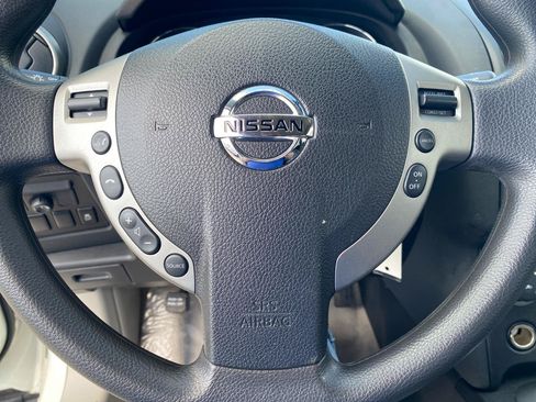 Used 2015 Nissan Rogue S w/ Convenience Package FWD image 18